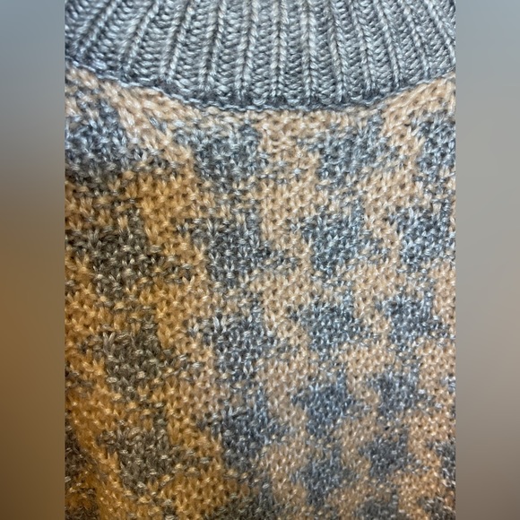 Calvin Klein open stitch hounds tooth funnel neck sweater - Picture 4 of 6